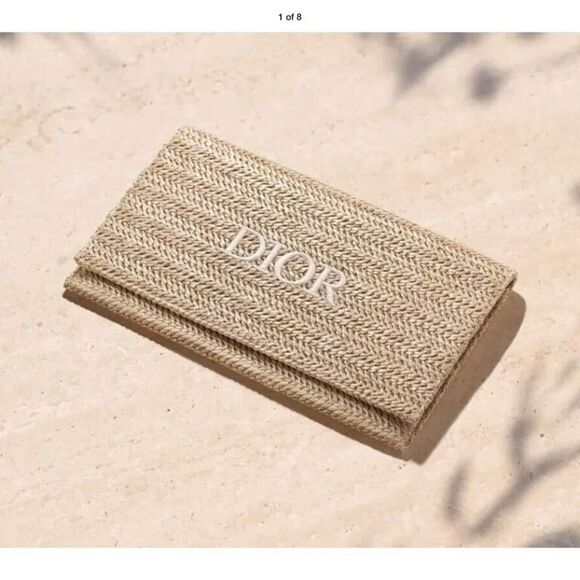 Brand new Christian Dior Clutch Pouch Beige VIP Customers Limited Novelty - Picture 3 of 9